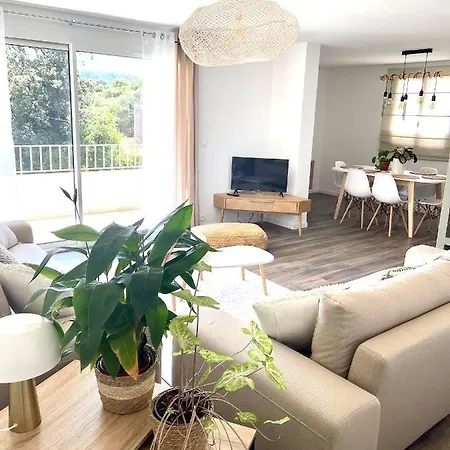 Apartamento En Centre - Résidence Privée, Vue *